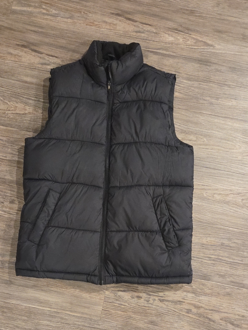 Old Navy Men’s Black Quilted Puffer Vest with Stand Collar